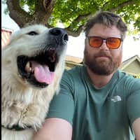 Sitter Profile Image: Nicolas K.