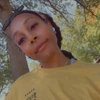 Sitter Profile Image: Candace D.