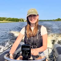 Sitter Profile Image: Farrah F.