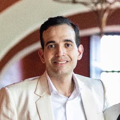 Sitter Profile Image: Juan Sebastian L.