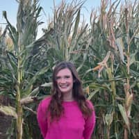 Sitter Profile Image: Lauren R.