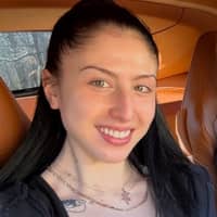 Sitter Profile Image: chelsea l.