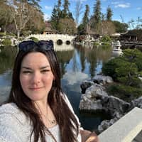 Sitter Profile Image: Carrie-Anne H.