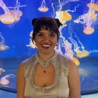 Sitter Profile Image: Amanda H.