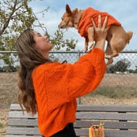 Sitter Profile Image: Hannah M.