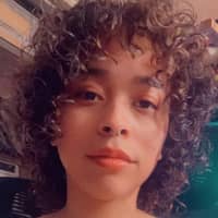 Sitter Profile Image: Beatriz V.