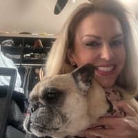 Sitter Profile Image: Cynthia J.