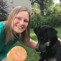 Sitter Profile Image: Hanna P.