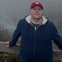 Sitter Profile Image: Aaron B.