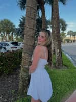 Sitter Profile Image: Hannah T.