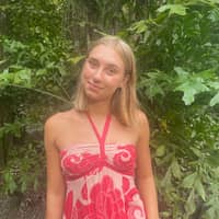 Sitter Profile Image: Kayla G.