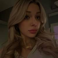 Sitter Profile Image: Taylor H.