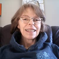 Sitter Profile Image: Diane S.