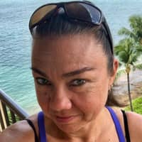 Sitter Profile Image: Jen S.