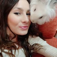 Sitter Profile Image: Maria Jose F.