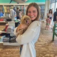 Sitter Profile Image: Maddie H.