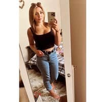 Sitter Profile Image: Sarah B.