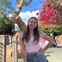 Sitter Profile Image: Alyssa C.