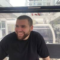 Sitter Profile Image: Bennett H.