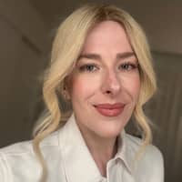 Sitter Profile Image: Genna M.
