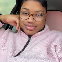 Sitter Profile Image: Ashley M.