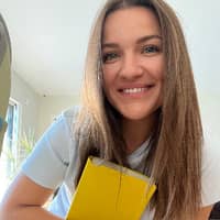 Photo de profil du pet sitter : Julia B.
