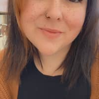 Sitter Profile Image: Lesley A.