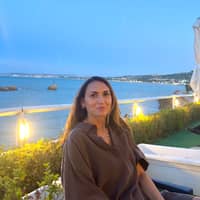 Sitter Profile Image: Paola L.