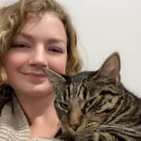 Sitter Profile Image: Hayley R.