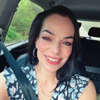 Sitter Profile Image: Cristal S.