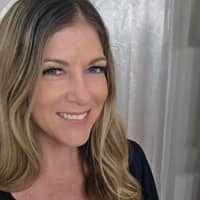 Sitter Profile Image: Mary E.