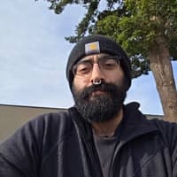 Sitter Profile Image: Christian T.