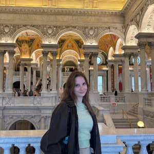 Sitter Profile Image: Zsófia C.