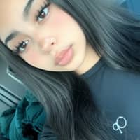 Sitter Profile Image: Ashley S.