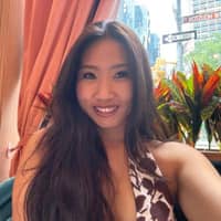 Sitter Profile Image: Lillian L.