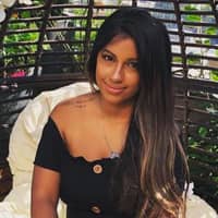 Sitter Profile Image: Amanda J.