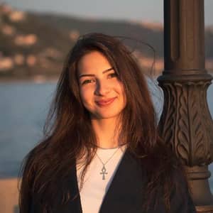 Sitter Profile Image: Elisa Z.