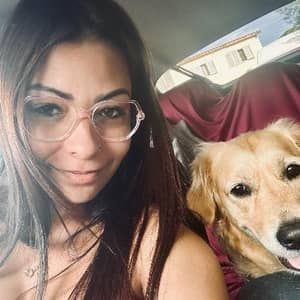 Sitter Profile Image: Elizabeth L.