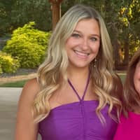 Sitter Profile Image: Kailey L.