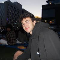 Sitter Profile Image: Derin G.