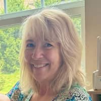 Sitter Profile Image: Diane S.