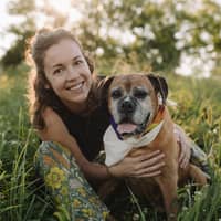 Sitter Profile Image: Natalie F.