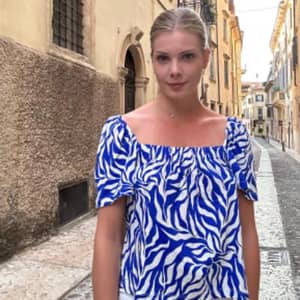 Sitter Profile Image: Lena T.