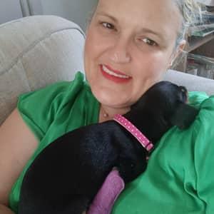 Sitter Profile Image: Virginie D.