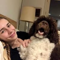 Sitter Profile Image: Lisa V.