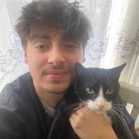 Sitter Profile Image: Eldar D.