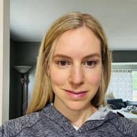 Sitter Profile Image: Rosalie Q.