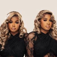 Sitter Profile Image: Mia & Nia C.