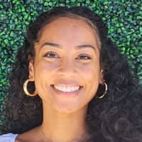 Sitter Profile Image: Desiree P.