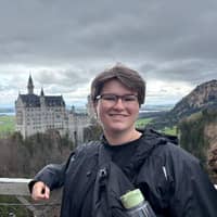 Sitter Profile Image: Devon S.